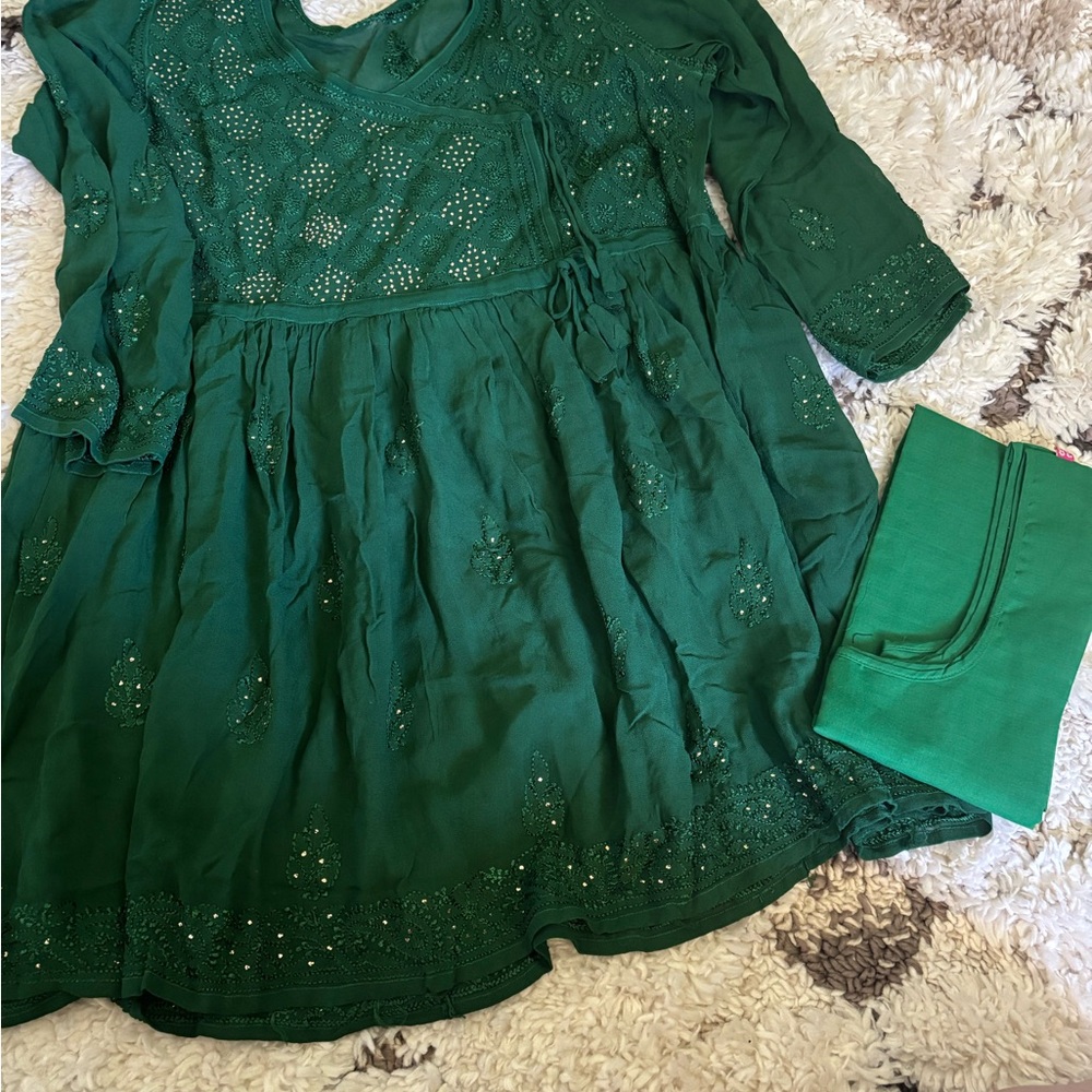 Green Embroidered Tunic with Matching slips.